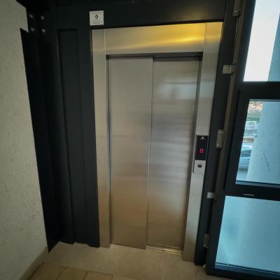Vanjsko Dizalo Solin 13